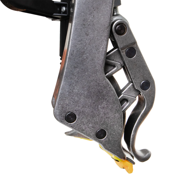 Machine de montage de roues équipée d'une colonne inclinable, de bras auxiliaires et d'un pistolet de gonflage analogique sur pi