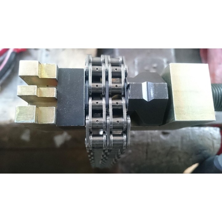 Pince à riveter  chaînes de distribution, Mercedes,  chaînes Duplex