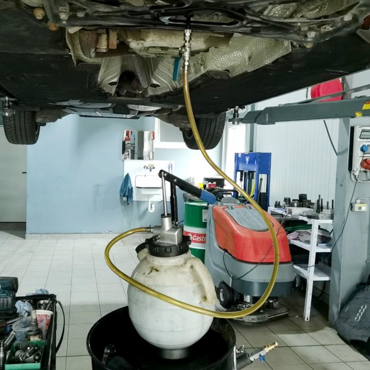 Pompe de remplissage huile boîte, Pont différentiel comprenant 10 adaptateurs