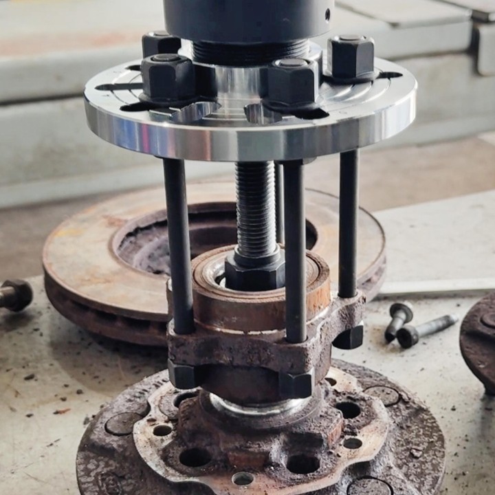 Extracteur de moyeux disques de frein pour Ford transit
