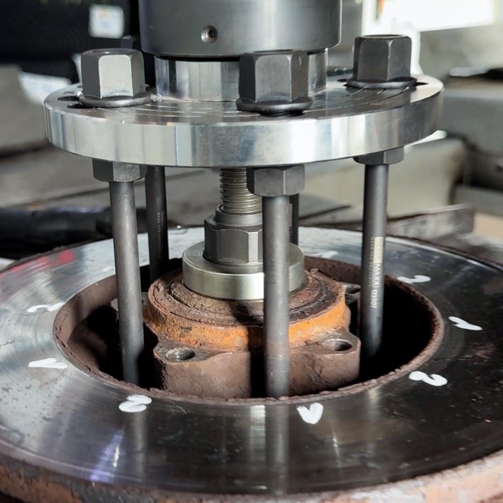 Extracteur de moyeux disques de frein pour Ford transit