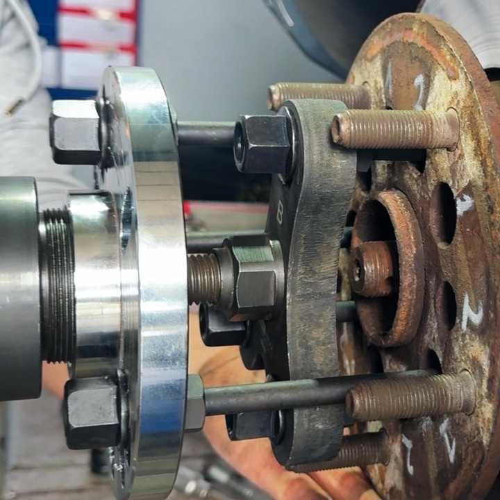 Extracteur de moyeux disques de frein pour Ford transit