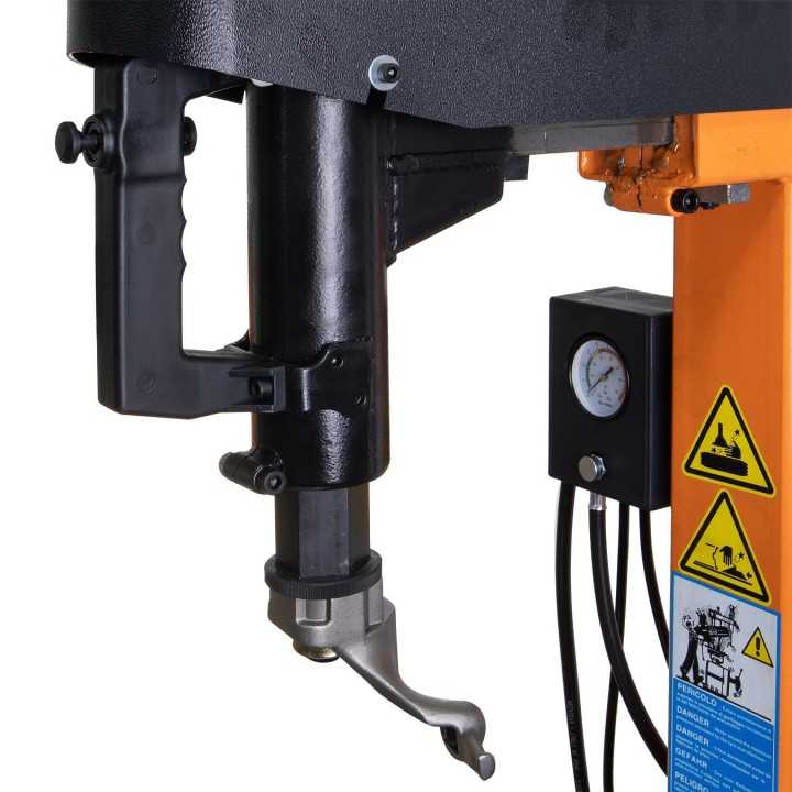 Démonte-pneus automatique avec bras auxiliaire 12"-24" 380 V