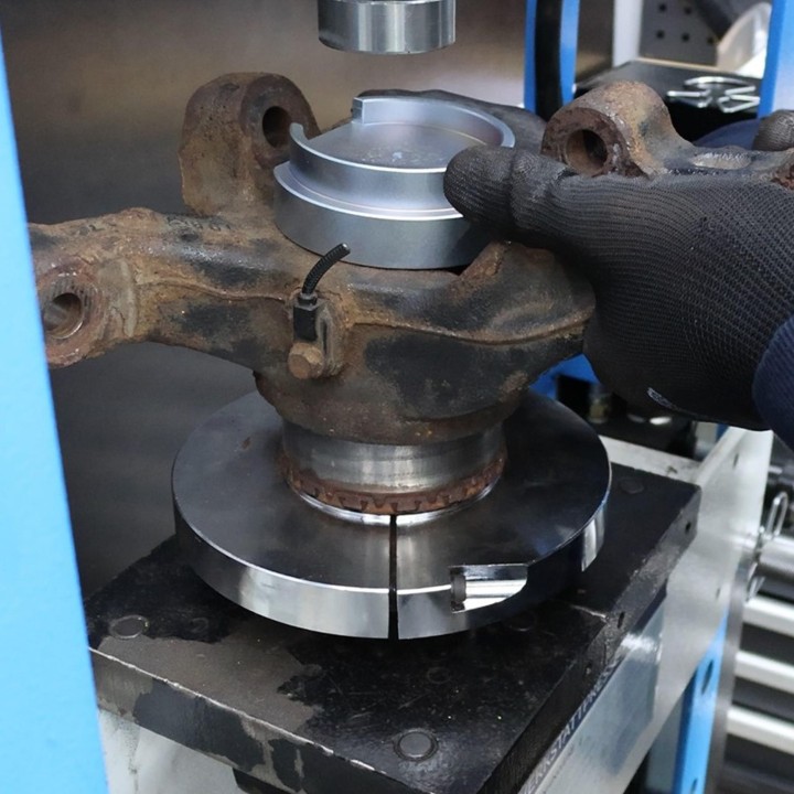 Kit extracteur de roulement de roue Mercedes Vito, Viano, Classe V