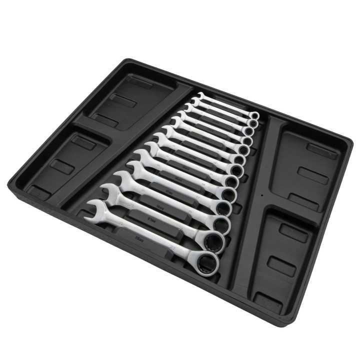 Servante d ateliers mobiles, avec 399 outils