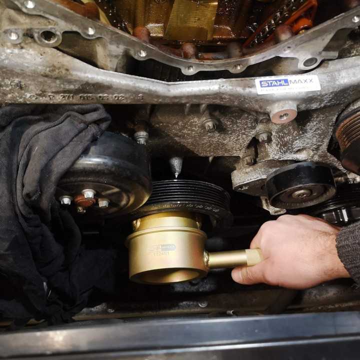 Clé poulie de vilebrequin damper pour moteur Mercedes M271.9